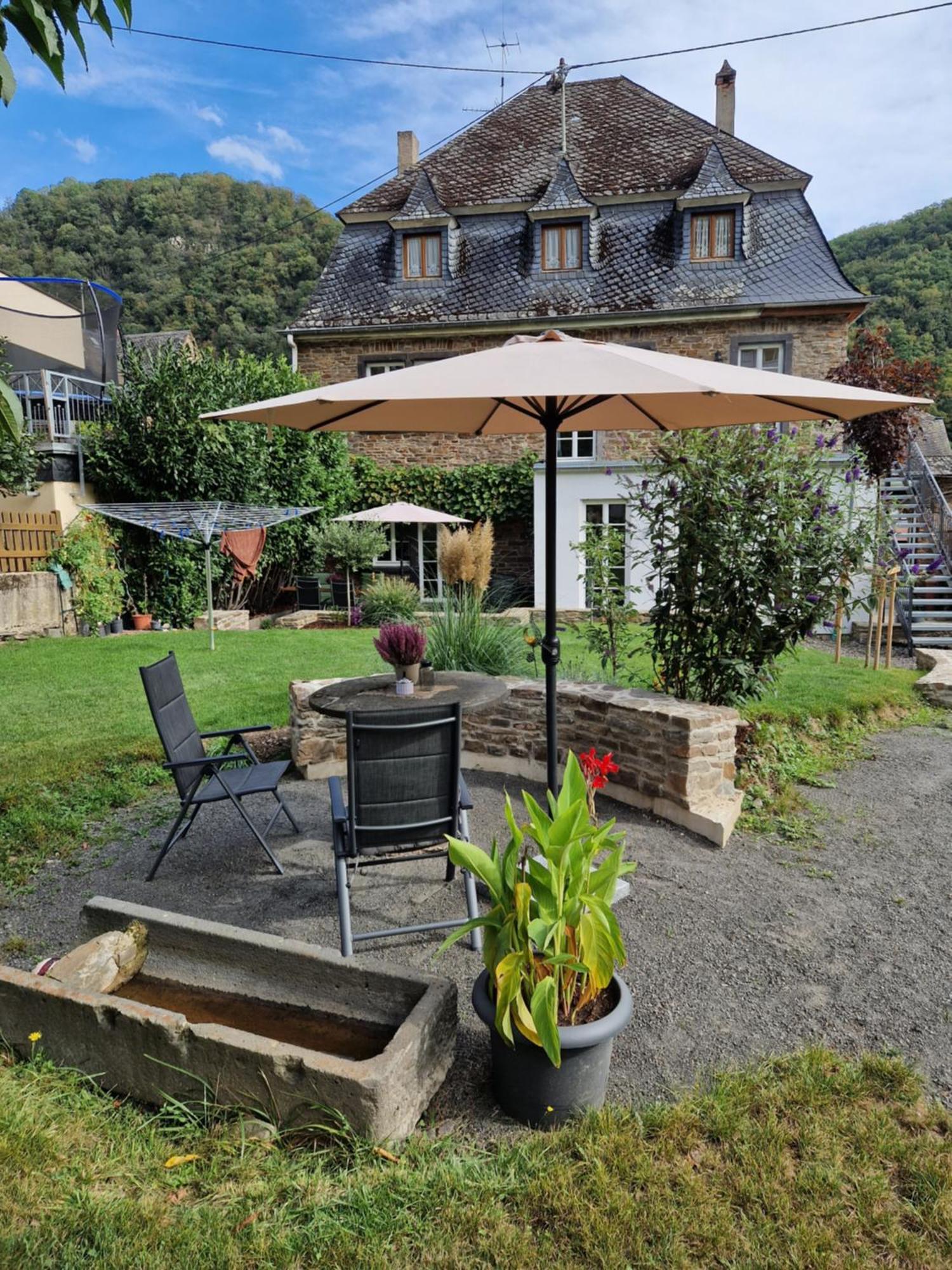 Rebhaus Adams Apartamento Moselkern Exterior foto